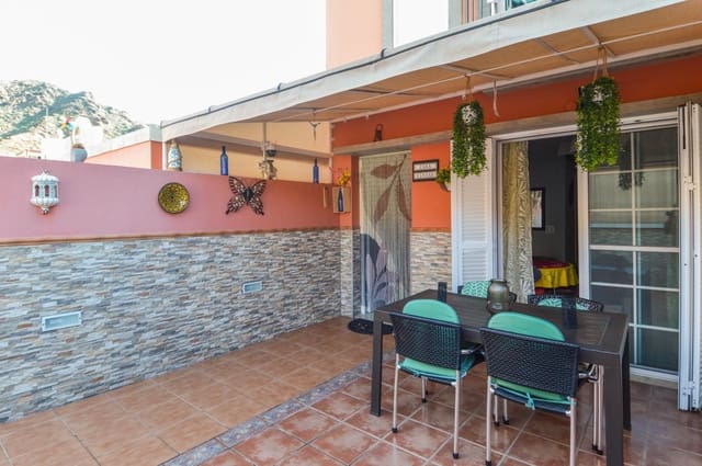 2 soverom Leilighet til leie i Mogán med svømmebasseng garasje - € 1 400 (Ref: 9602806)