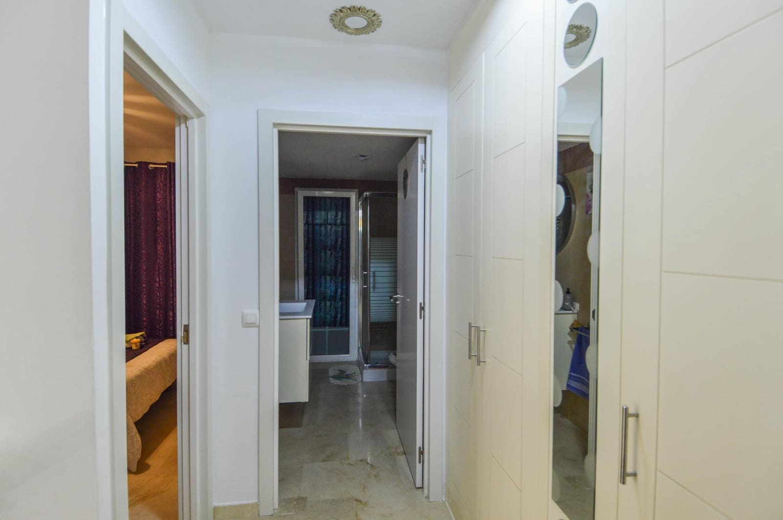 2 soverom Leilighet til leie i Mogan med svømmebasseng garasje - € 1 400 (Ref: 9602806)