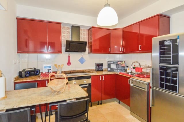 2 soverom Leilighet til leie i Mogán med svømmebasseng garasje - € 1 400 (Ref: 9602806)