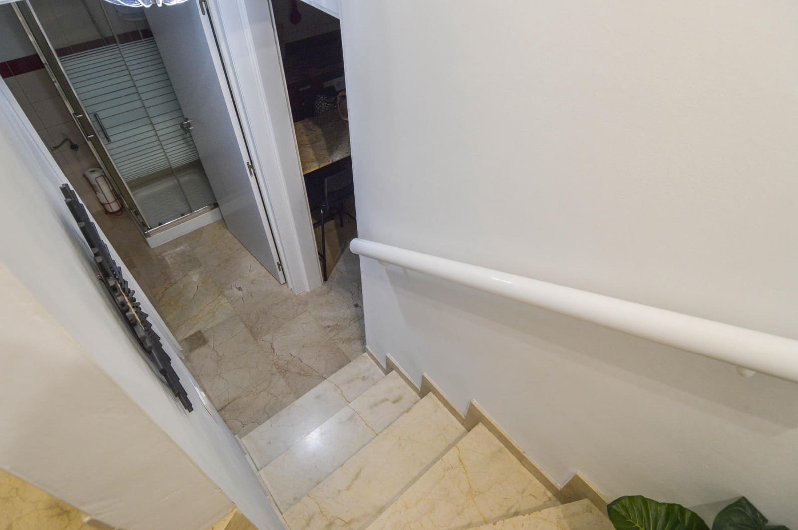 2 bedroom Apartment for rent in Mogan with pool garage - € 1,400 (Ref: 9602806)