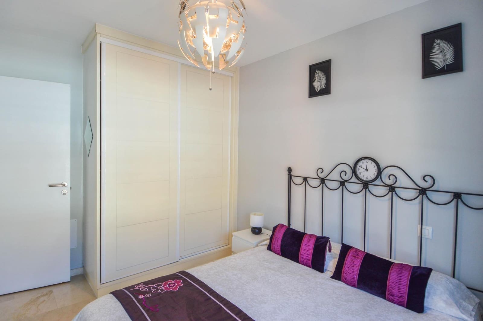2 bedroom Apartment for rent in Mogan with pool garage - € 1,400 (Ref: 9602806)