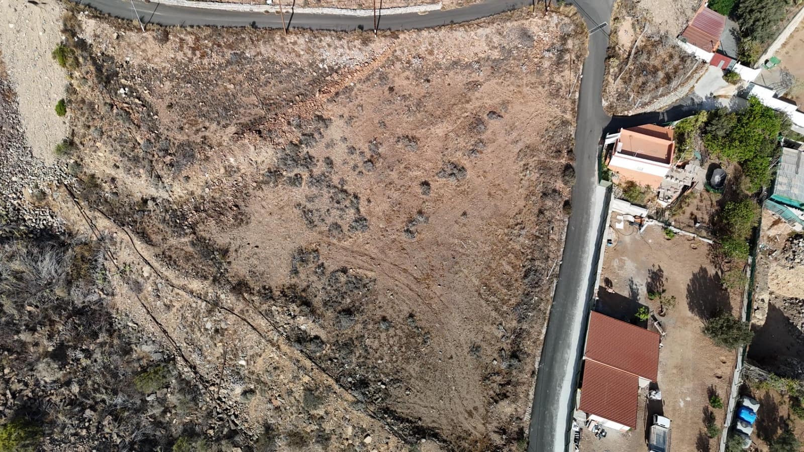 Rakentamaton maa myytävänä paikassa Mogan - 62 000 € (Ref: 9602809)