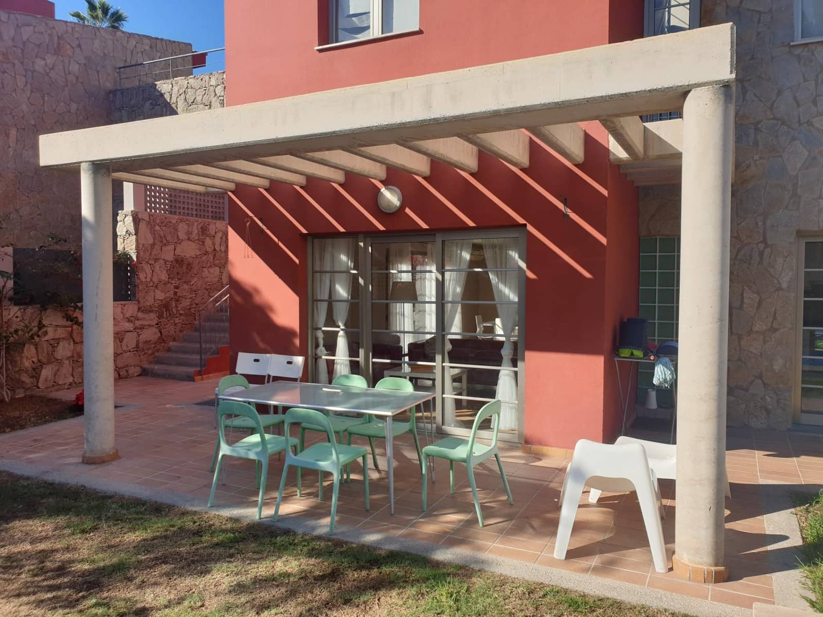 4 Zimmer Villa zu verkaufen in Mogan mit Pool - 759.000 € (Ref: 9602813)