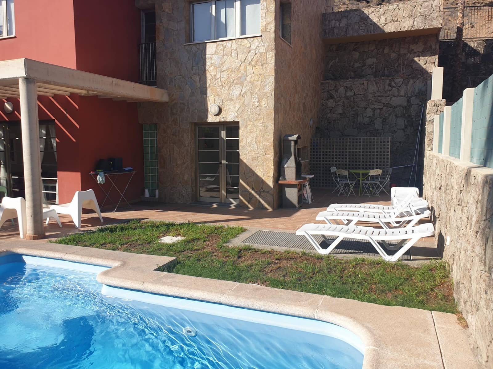 4 Zimmer Villa zu verkaufen in Mogan mit Pool - 759.000 € (Ref: 9602813)