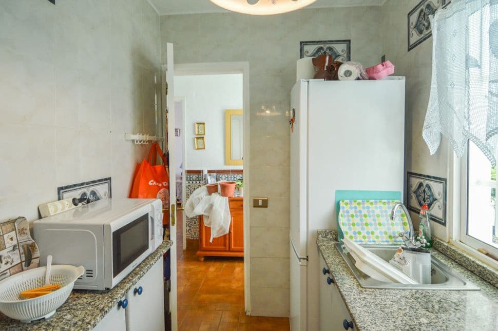 2 soverom Leilighet til leie i Mogan med svømmebasseng garasje - € 1 350 (Ref: 9602815)