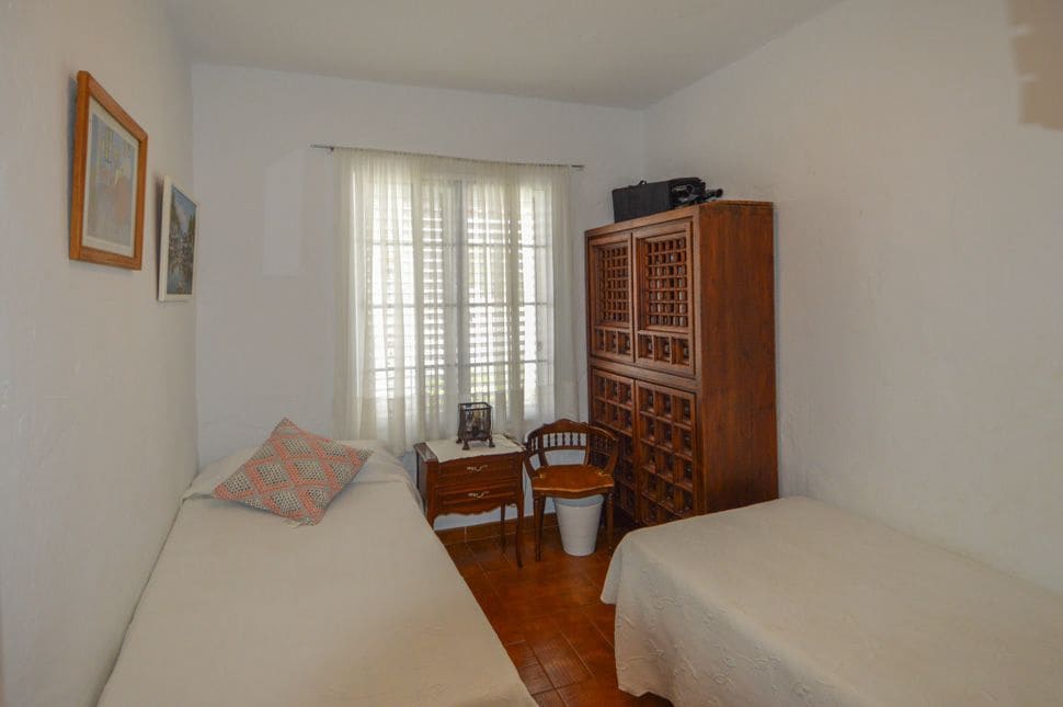 2 soverom Leilighet til leie i Mogan med svømmebasseng garasje - € 1 350 (Ref: 9602815)