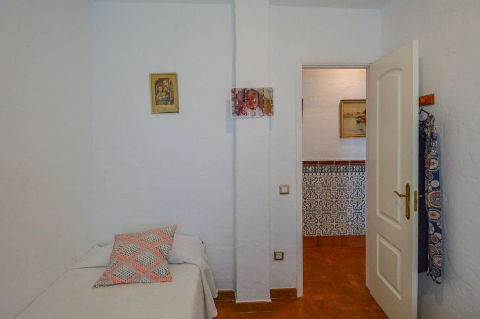 2 soverom Leilighet til leie i Mogan med svømmebasseng garasje - € 1 350 (Ref: 9602815)