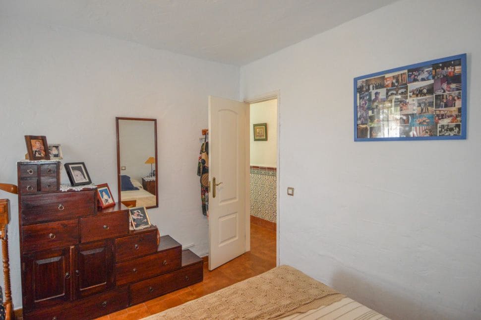 2 soverom Leilighet til leie i Mogan med svømmebasseng garasje - € 1 350 (Ref: 9602815)