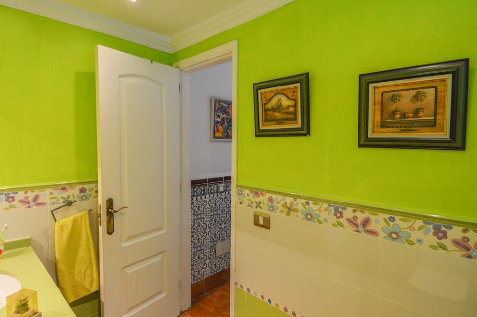 2 soverom Leilighet til leie i Mogan med svømmebasseng garasje - € 1 350 (Ref: 9602815)