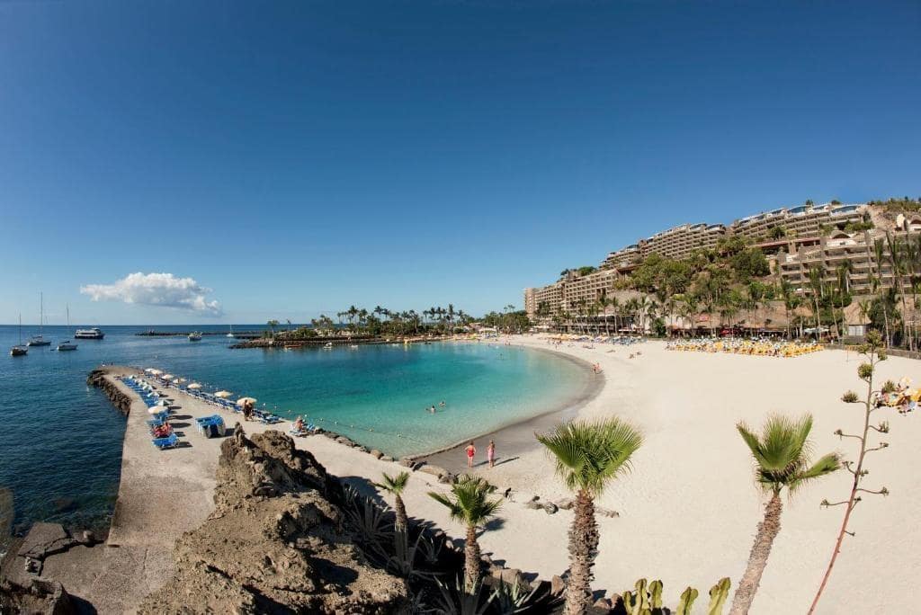 2 soverom Leilighet til leie i Mogan med svømmebasseng garasje - € 1 350 (Ref: 9602815)