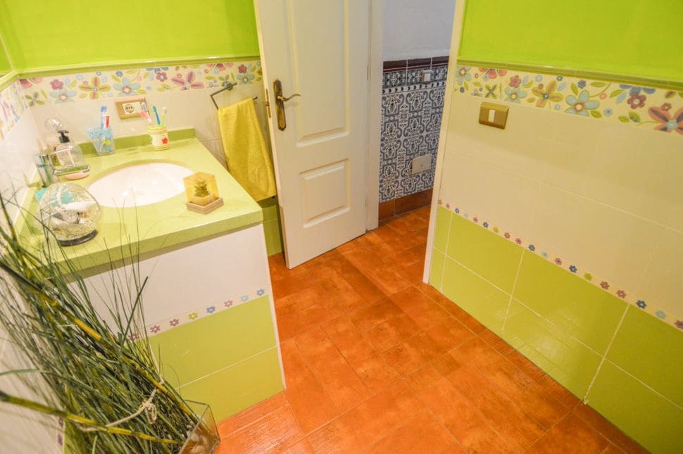 2 soverom Leilighet til leie i Mogan med svømmebasseng garasje - € 1 350 (Ref: 9602815)