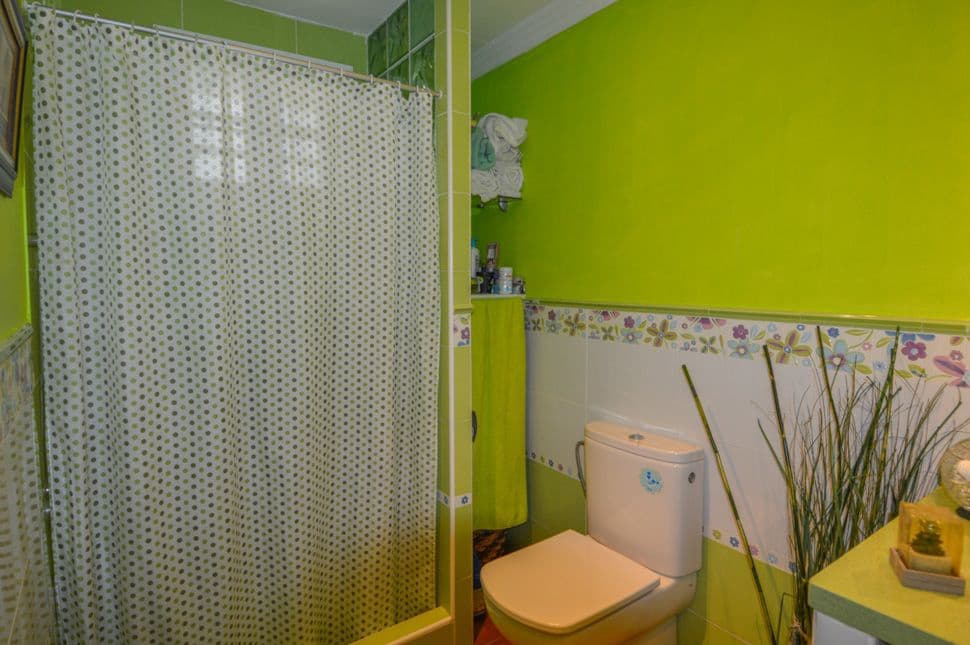 2 soverom Leilighet til leie i Mogan med svømmebasseng garasje - € 1 350 (Ref: 9602815)