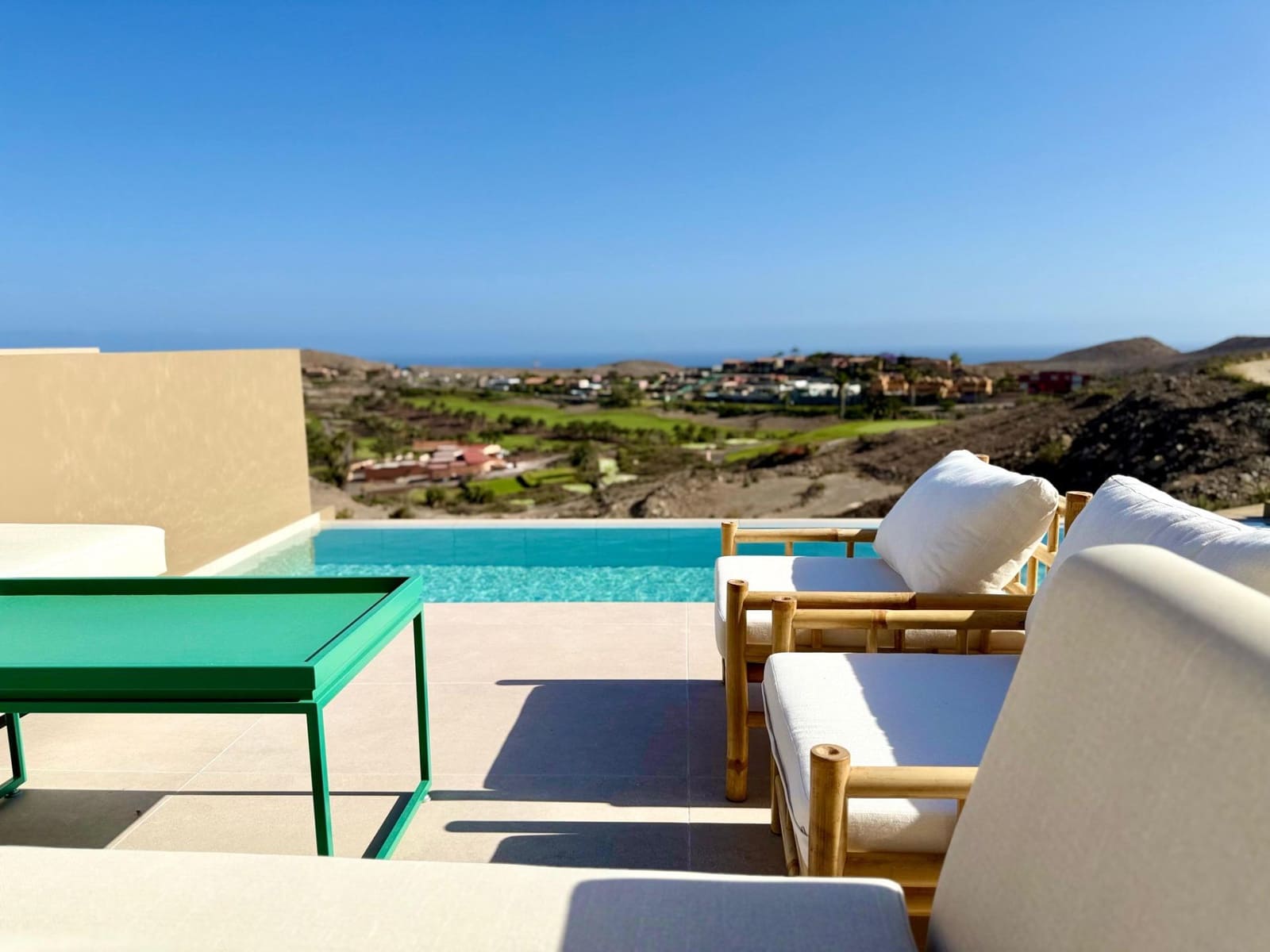 3 Zimmer Villa zu vermieten in Salobre Golf mit Garage - 4.500 € (Ref: 9602817)