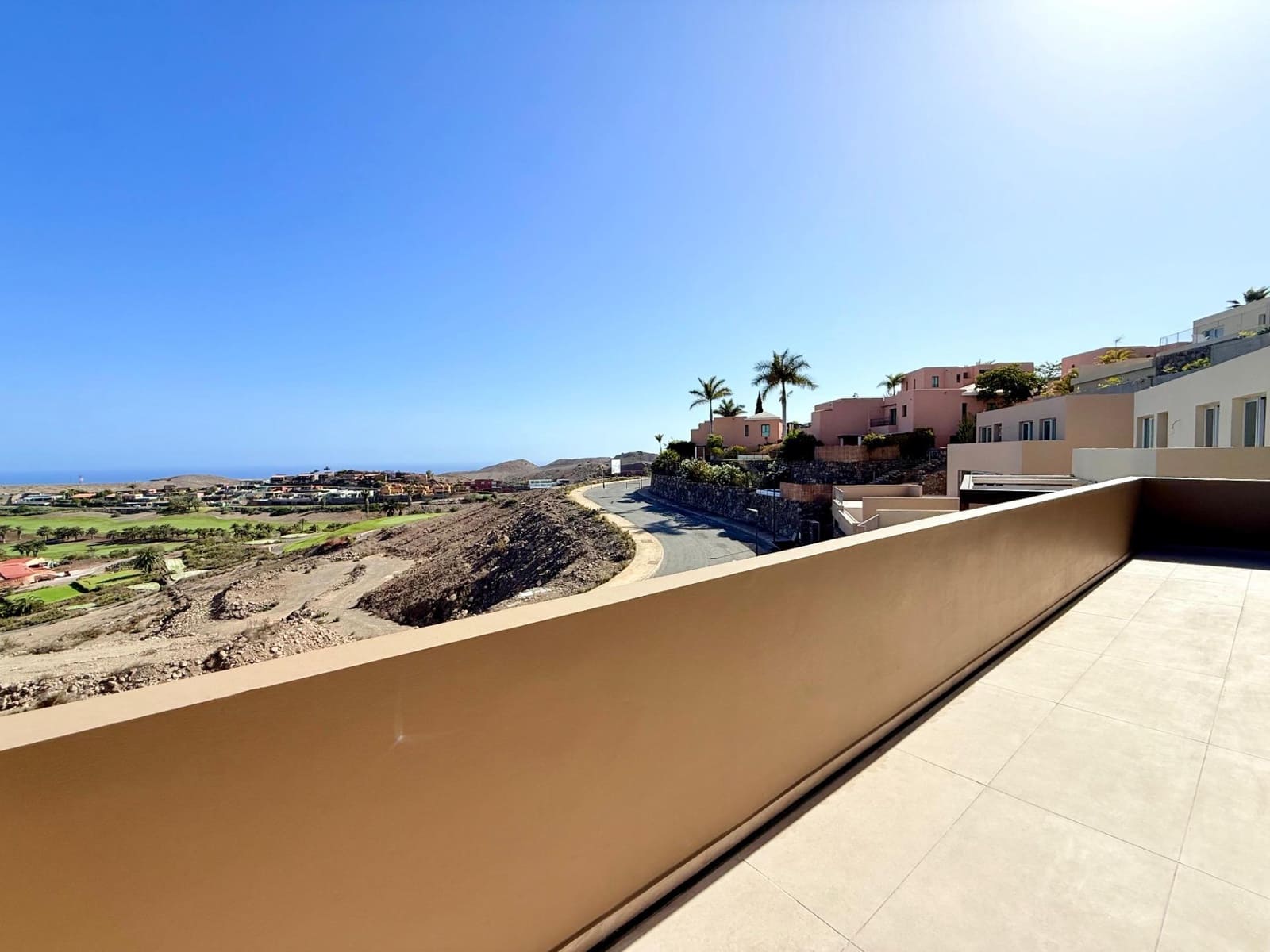 3 Zimmer Villa zu vermieten in Salobre Golf mit Garage - 4.500 € (Ref: 9602817)