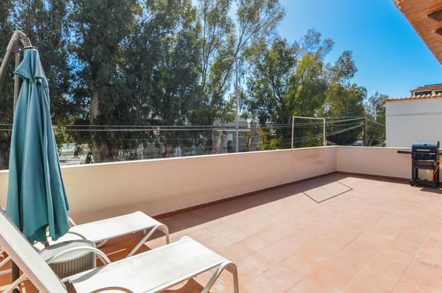 4 bedroom Finca/Country House for sale in San Bartolomé de Tirajana - € 365,000 (Ref: 9645142)