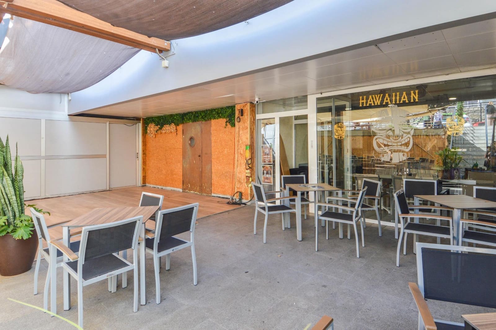 Kommersiell att hyra i Puerto Rico - 1 605 € (Ref: 9648283)