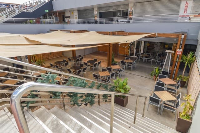 Kommersiell att hyra i Puerto Rico, Mogán - 1 605 € (Ref: 9648283)