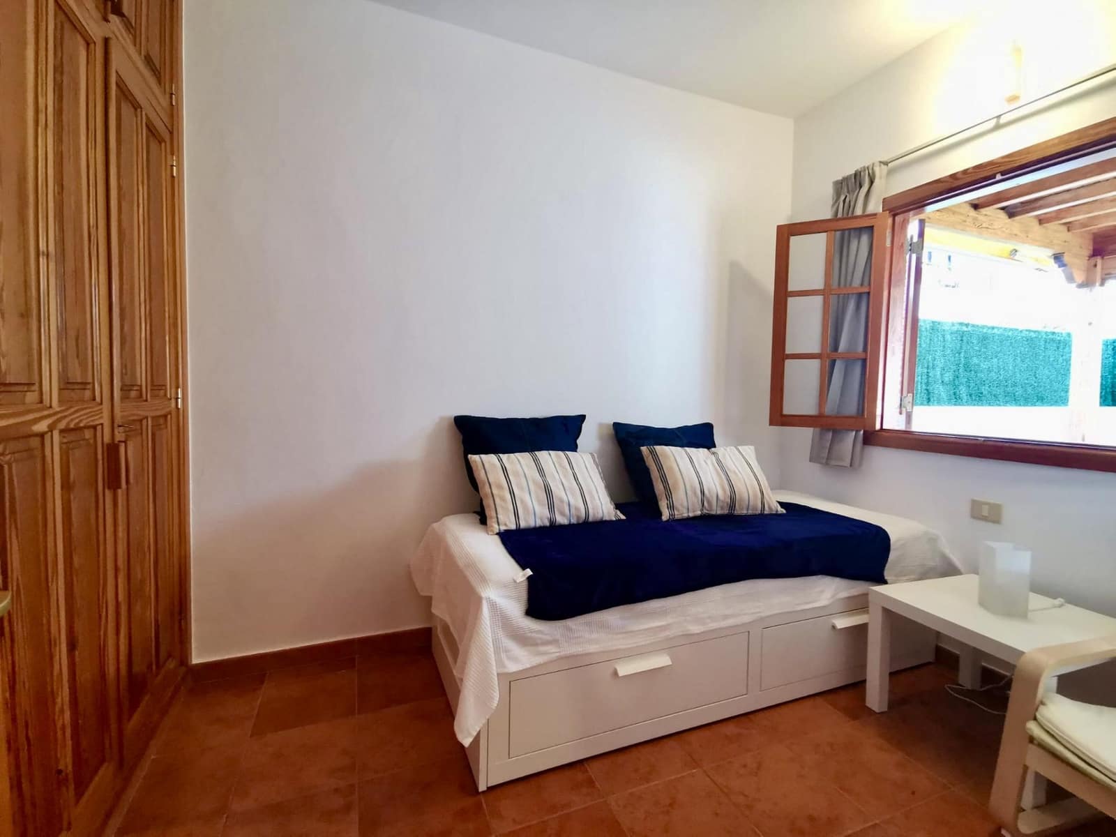 3 bedroom Bungalow for rent in Playa del Ingles with pool garage - € 1,800 (Ref: 9648284)