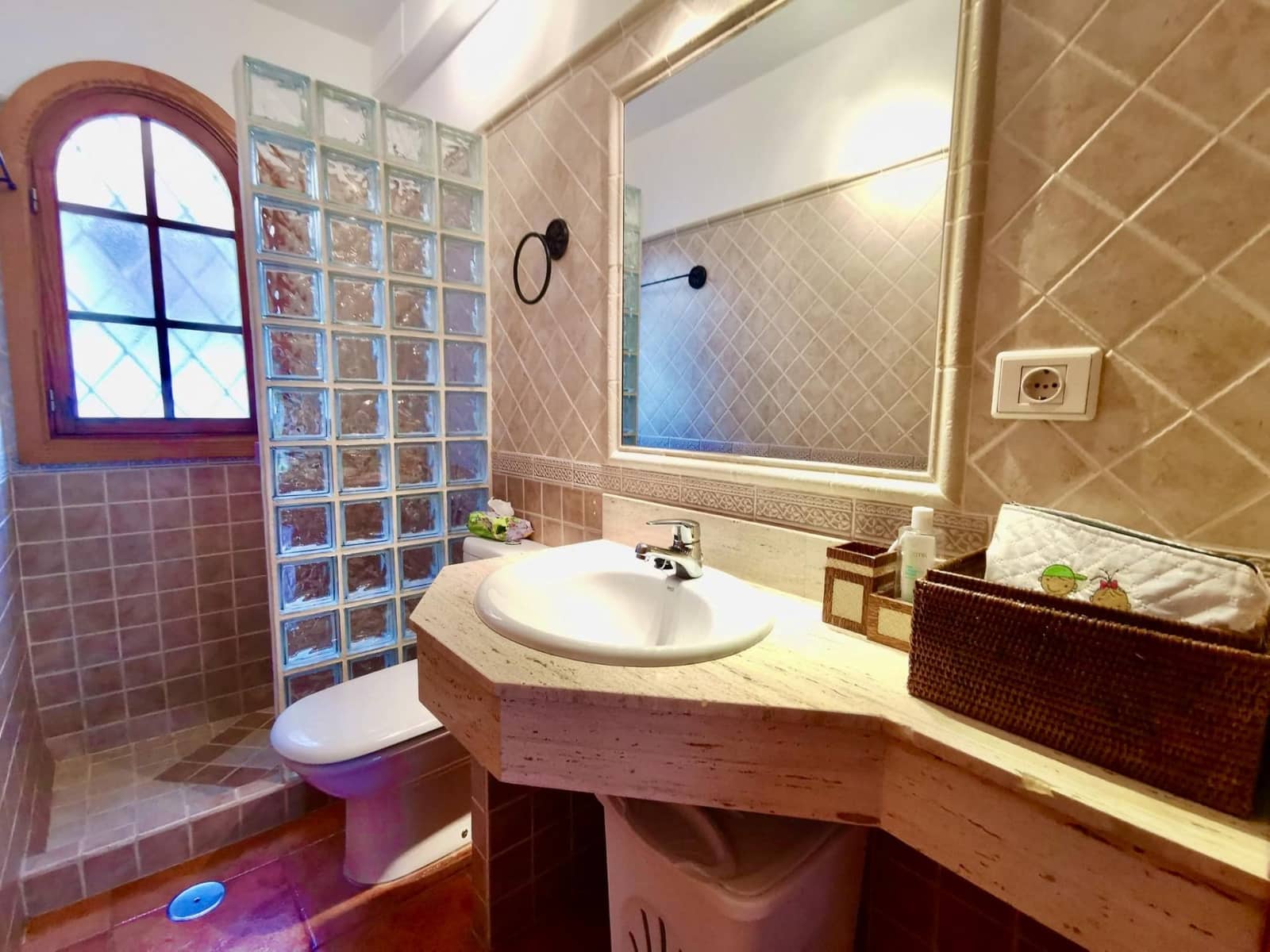 3 bedroom Bungalow for rent in Playa del Ingles with pool garage - € 1,800 (Ref: 9648284)