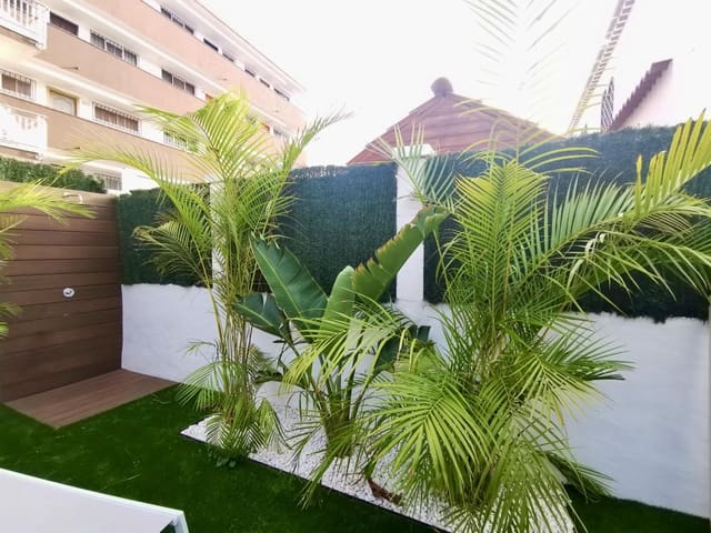 3 bedroom Bungalow for rent in Playa del Inglés, San Bartolomé de Tirajana with pool garage - € 1,800 (Ref: 9648284)