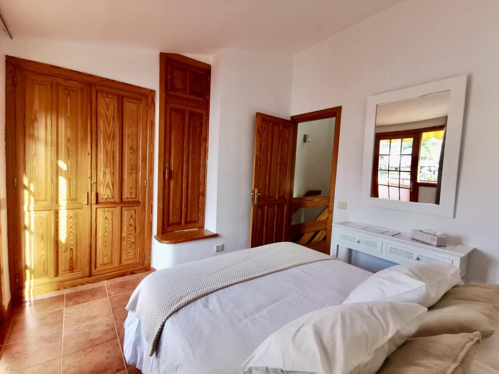 3 bedroom Bungalow for rent in Playa del Ingles with pool garage - € 1,800 (Ref: 9648284)