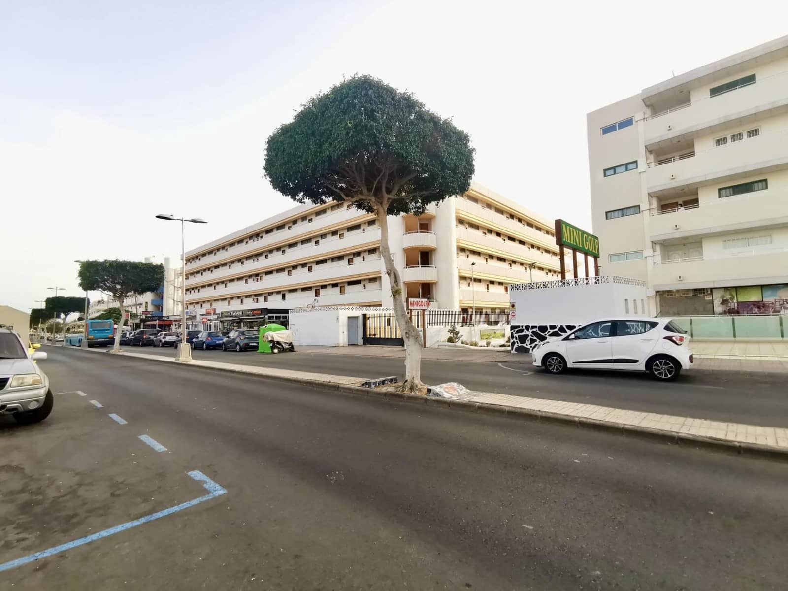 3 bedroom Bungalow for rent in Playa del Ingles with pool garage - € 1,800 (Ref: 9648284)