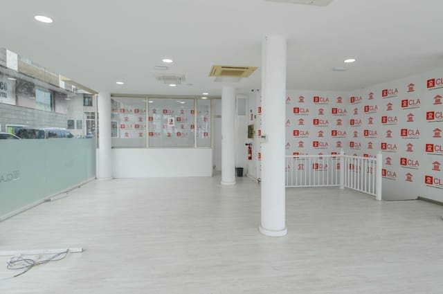 Commercial for rent in Mogán - € 2,300 (Ref: 9656198)