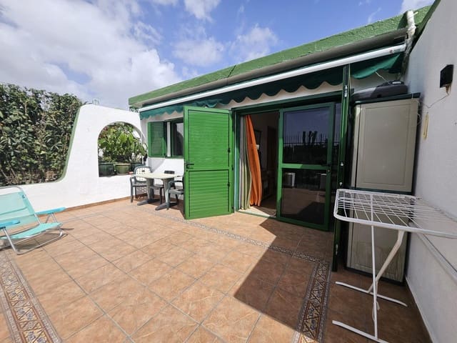 1 chambre Bungalow à vendre à San Bartolomé de Tirajana avec piscine - 239 000 € (Ref: 9659531)