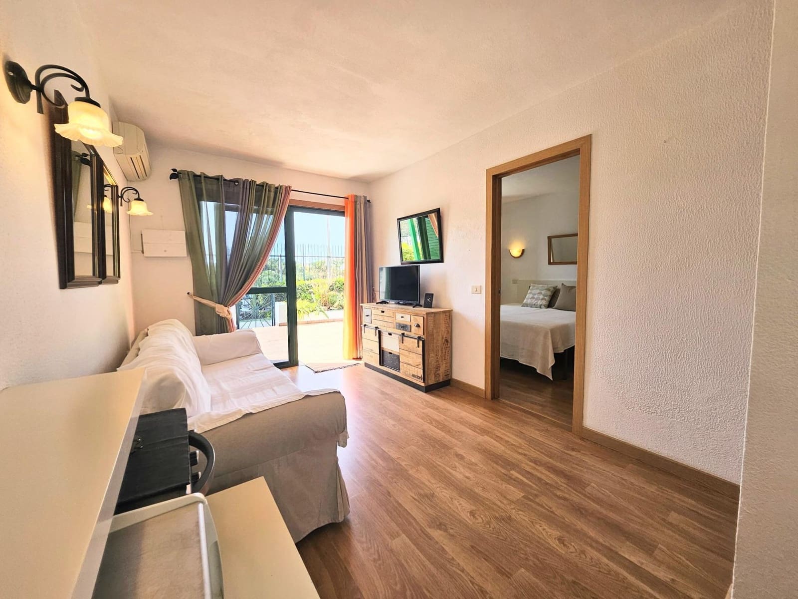 1 bedroom Bungalow for sale in San Bartolome de Tirajana with pool - € 239,000 (Ref: 9659531)