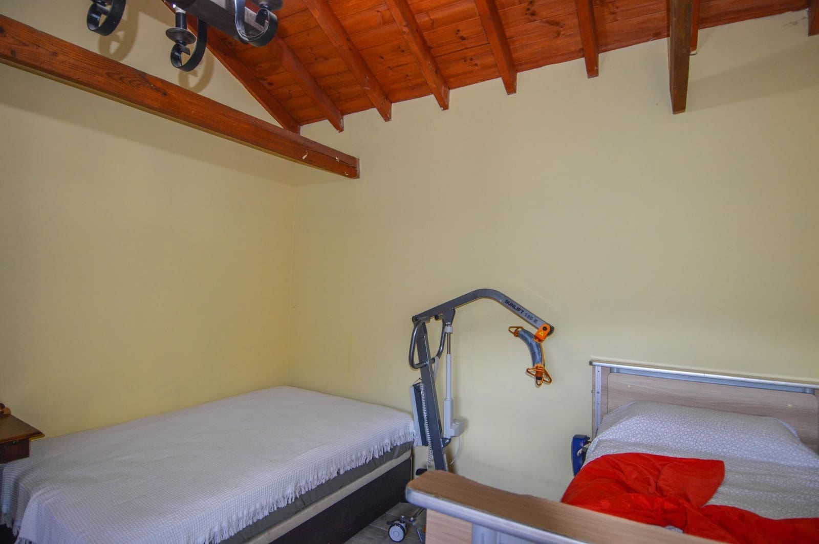 3 slaapkamer Finca/Landhuis te koop in Santa Lucia de Tirajana met zwembad - € 420.000 (Ref: 9659532)