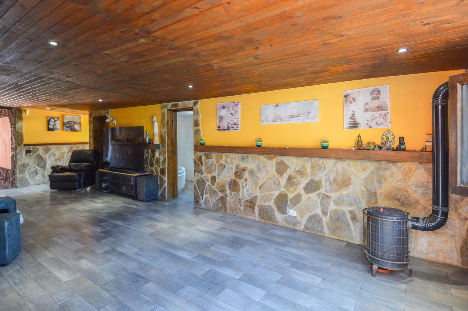 3 slaapkamer Finca/Landhuis te koop in Santa Lucia de Tirajana met zwembad - € 420.000 (Ref: 9659532)