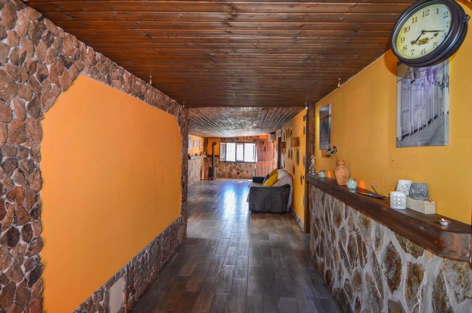 3 slaapkamer Finca/Landhuis te koop in Santa Lucia de Tirajana met zwembad - € 420.000 (Ref: 9659532)