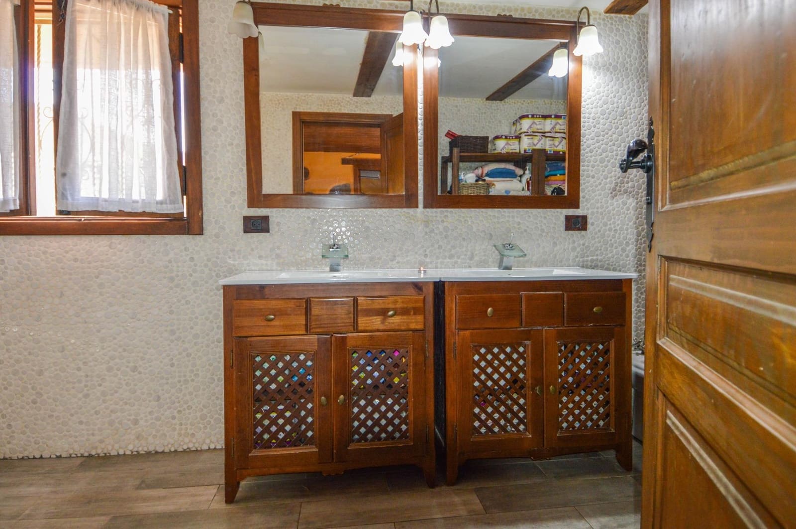 3 slaapkamer Finca/Landhuis te koop in Santa Lucia de Tirajana met zwembad - € 420.000 (Ref: 9659532)