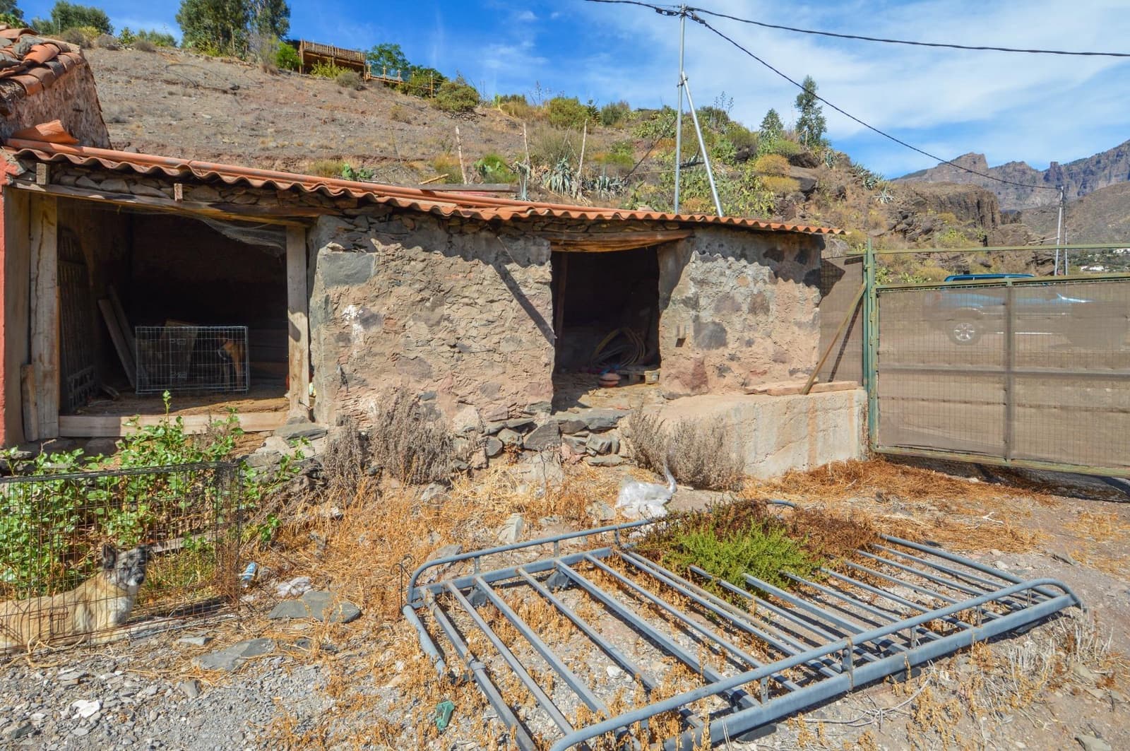 3 slaapkamer Finca/Landhuis te koop in Santa Lucia de Tirajana met zwembad - € 420.000 (Ref: 9659532)