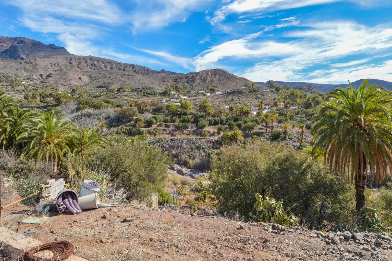 3 slaapkamer Finca/Landhuis te koop in Santa Lucia de Tirajana met zwembad - € 420.000 (Ref: 9659532)