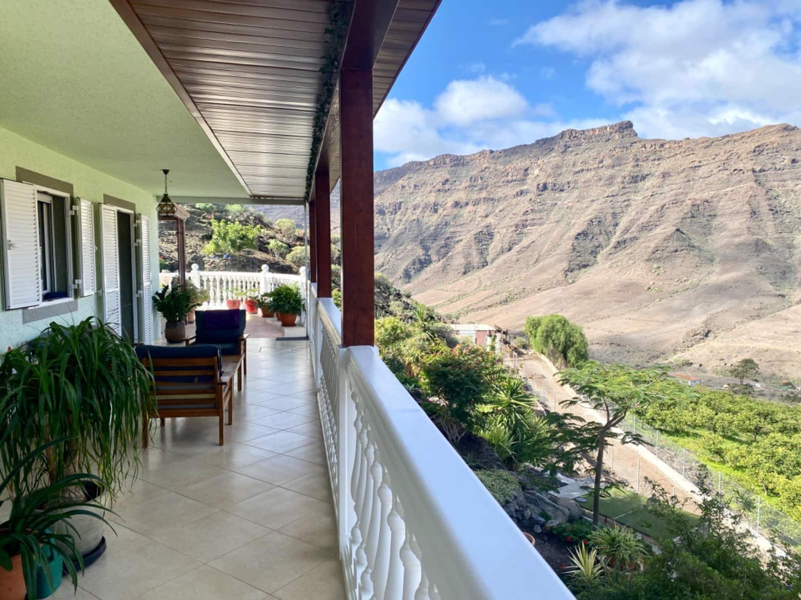 3 sovrum Villa till salu i Mogan med garage - 1 150 000 € (Ref: 9670779)