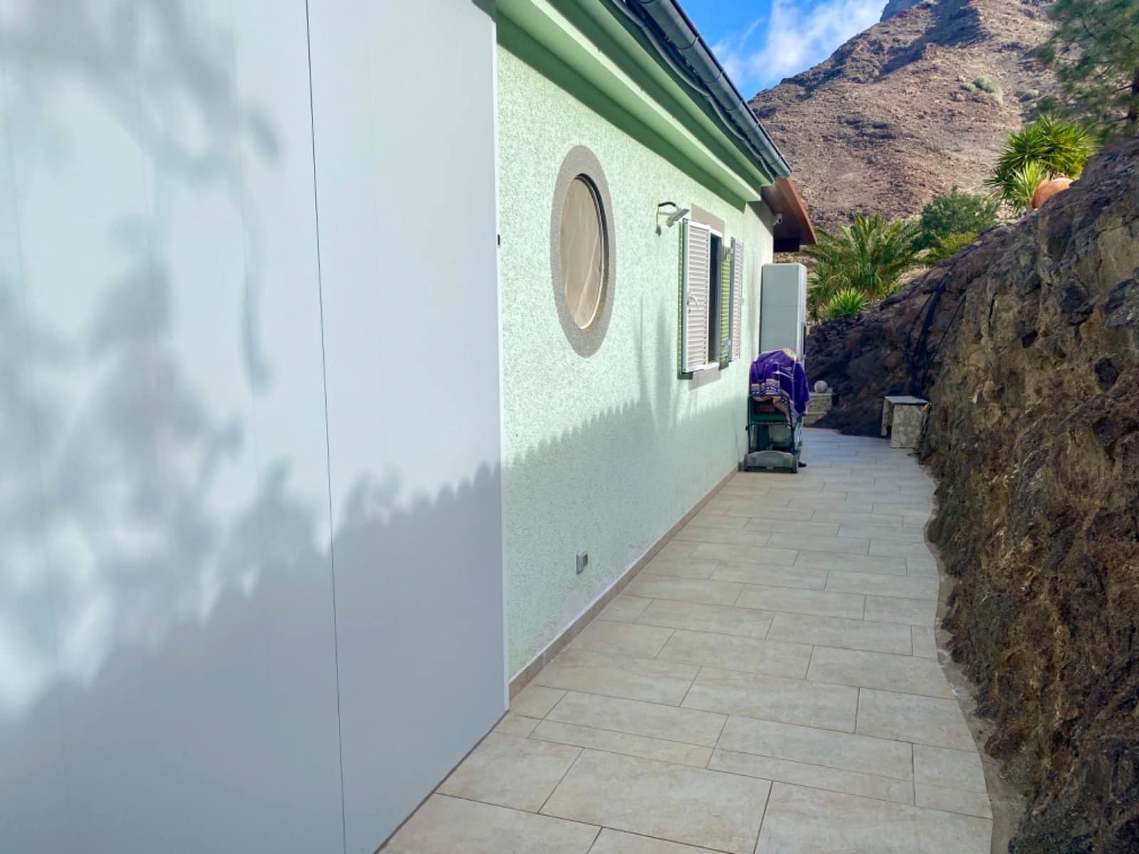 3 sovrum Villa till salu i Mogan med garage - 1 150 000 € (Ref: 9670779)