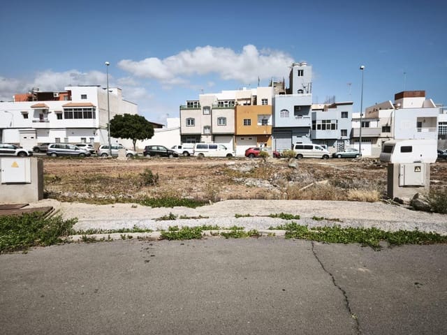 Tomt till salu i Vecindario, Santa Lucía de Tirajana - 165 000 € (Ref: 9686557)