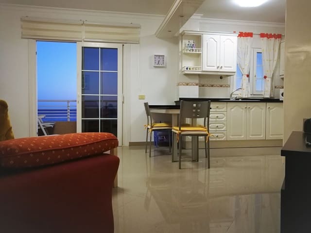 2 soveværelse Lejlighed til leje i Agüimes med garage - € 1.000 (Ref: 9752144)