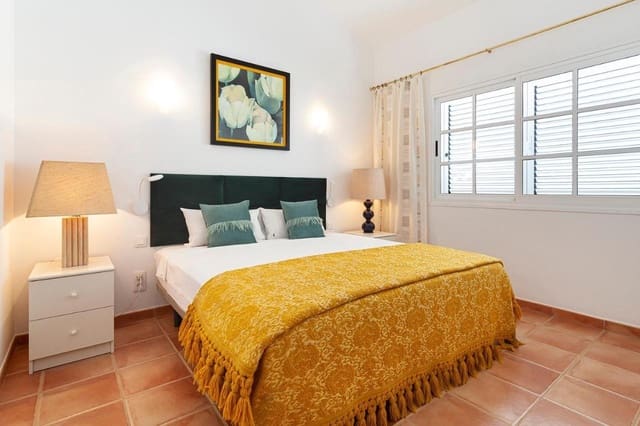 4 bedroom Villa for rent in Puerto Rico, Mogán with pool garage - € 5,000 (Ref: 9755821)