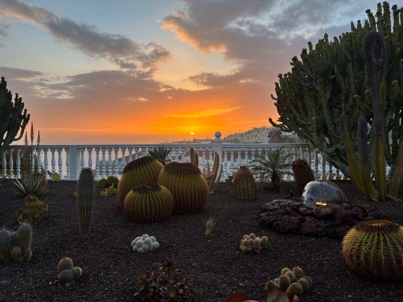 4 bedroom Villa for rent in Puerto Rico with pool garage - € 5,000 (Ref: 9755821)