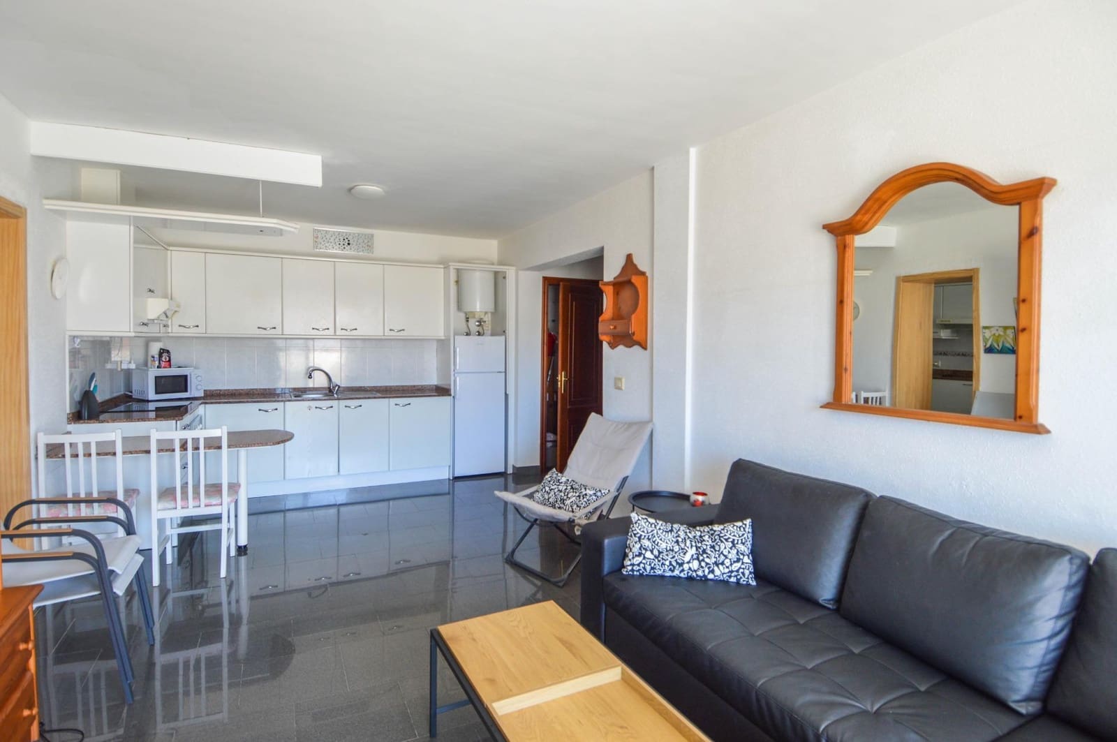 3 soverom Leilighet til salgs i Amadores - € 355 000 (Ref: 9762080)