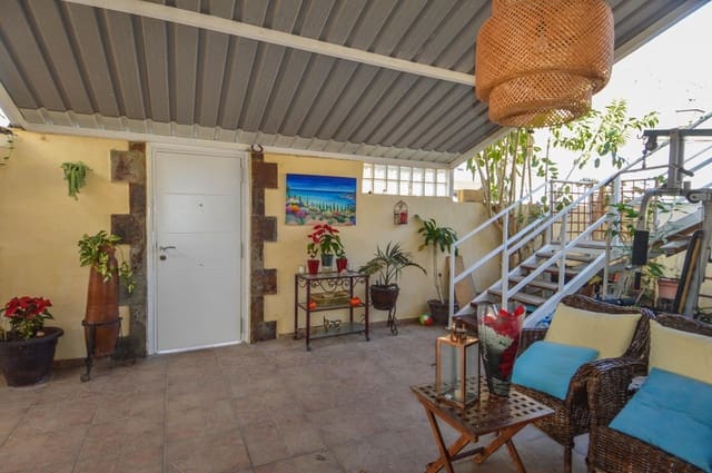 Ullakkoasunto vuokrattavana paikassa Mogán - 1 000 € (Ref: 9770729)