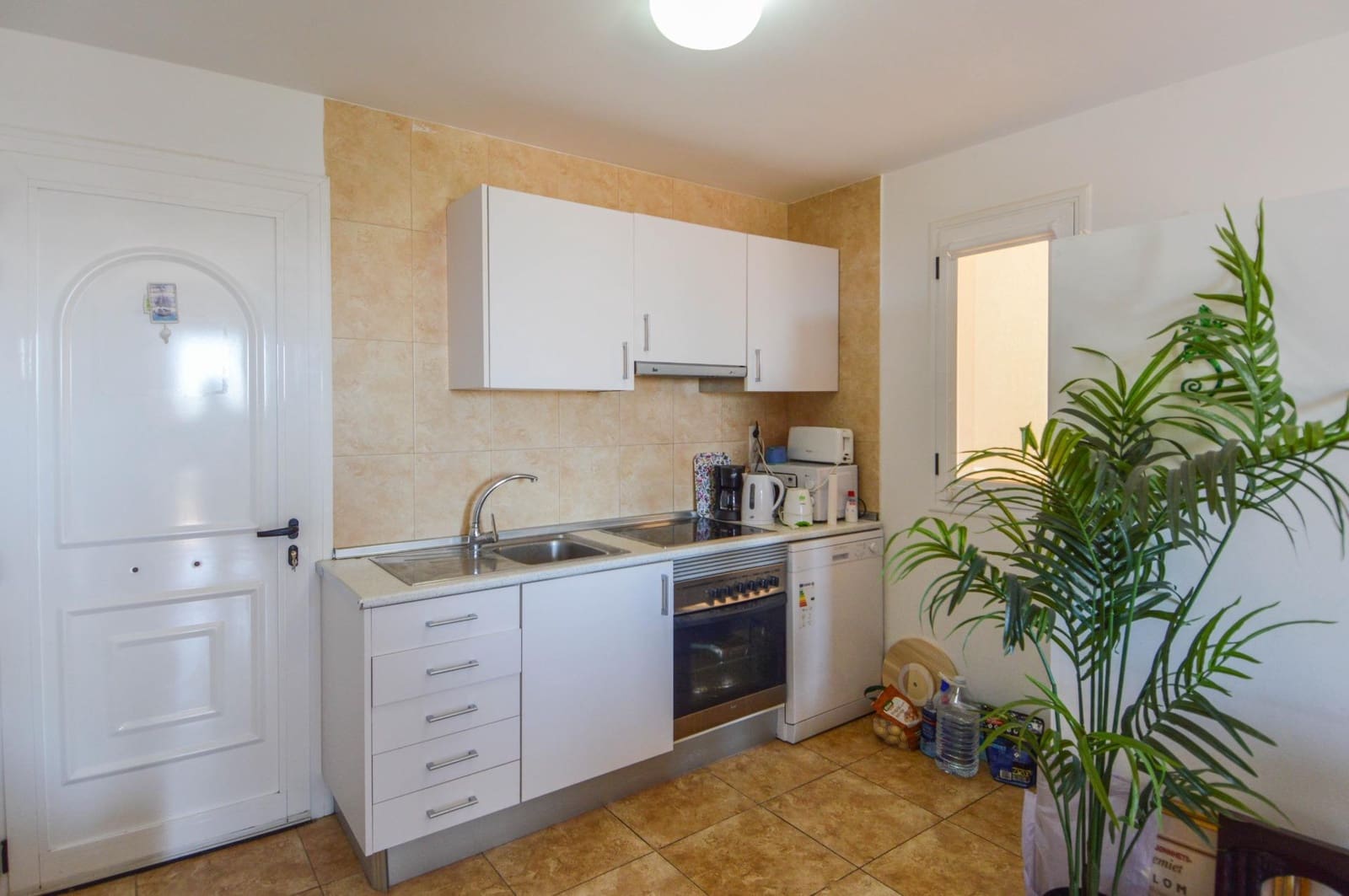 2 bedroom Apartment for sale in Arguineguin with pool garage - € 320,000 (Ref: 9773188)