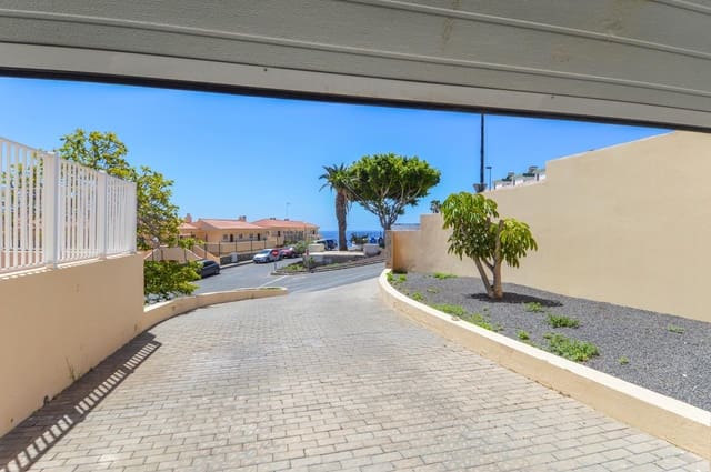 2 slaapkamer Appartement te koop in Arguineguín, Mogán met zwembad garage - € 320.000 (Ref: 9773188)