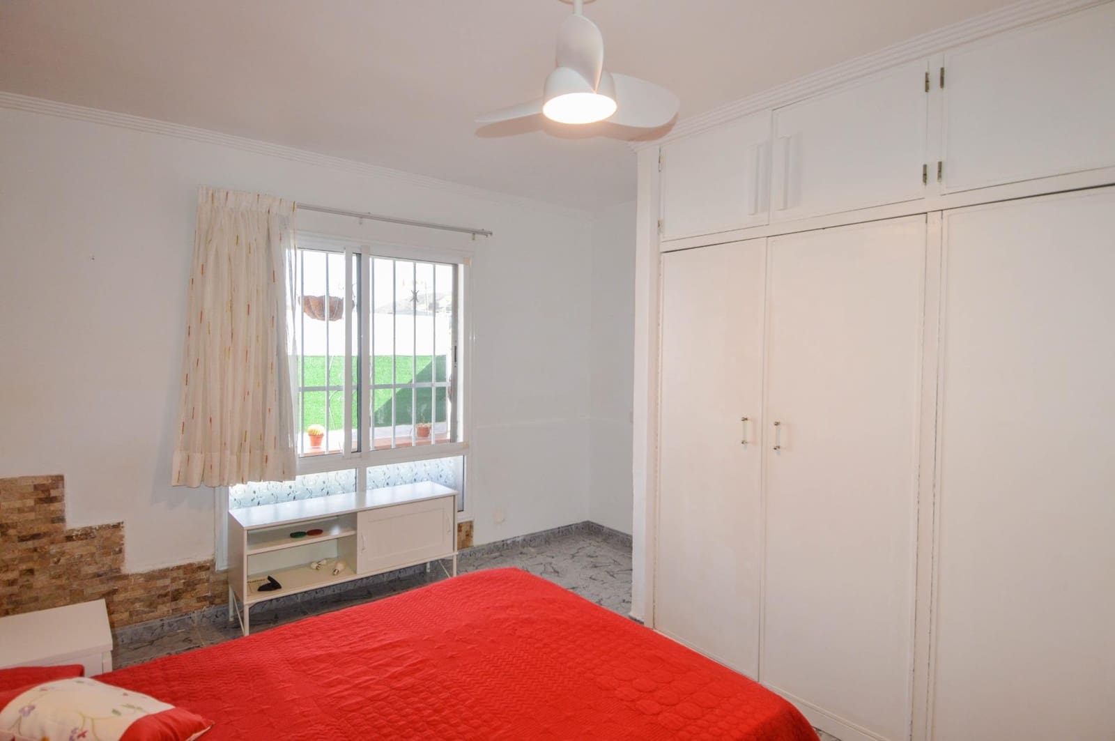 2 bedroom Bungalow for rent in Mogan with pool - € 1,000 (Ref: 9791158)