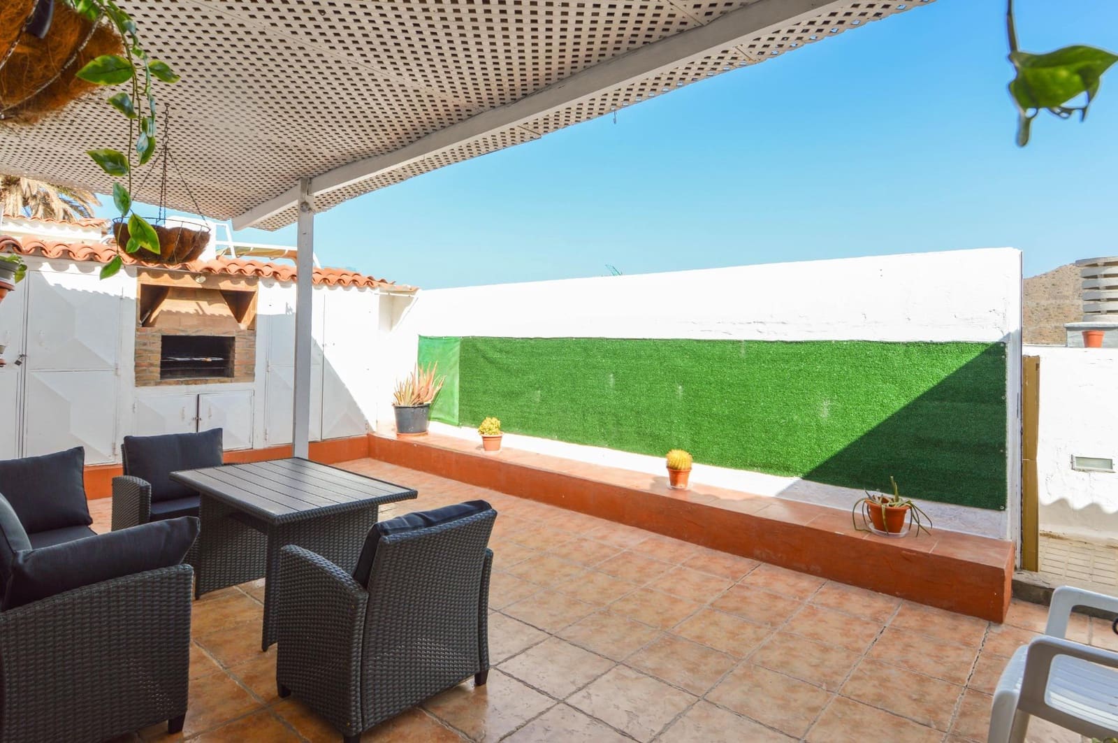 2 bedroom Bungalow for rent in Mogan with pool - € 1,000 (Ref: 9791158)