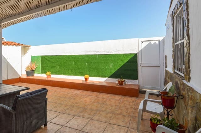 2 bedroom Bungalow for rent in Mogán with pool - € 1,000 (Ref: 9791158)