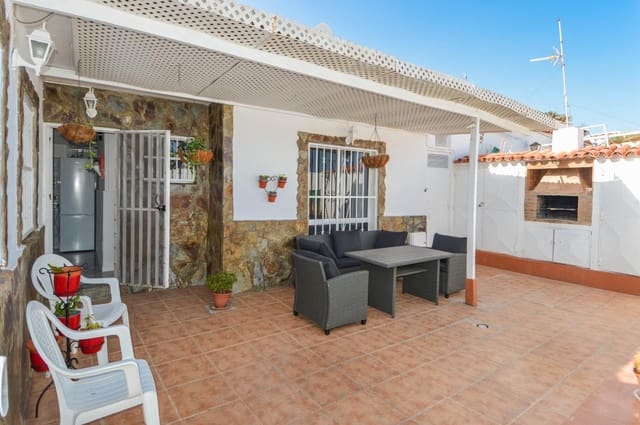 2 soverom Bungalow til leie i Mogán med svømmebasseng - € 1 000 (Ref: 9791158)