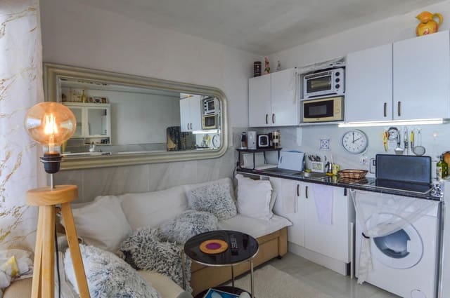 1 bedroom Apartment for rent in Patalavaca, Mogán with pool - € 900 (Ref: 9791160)